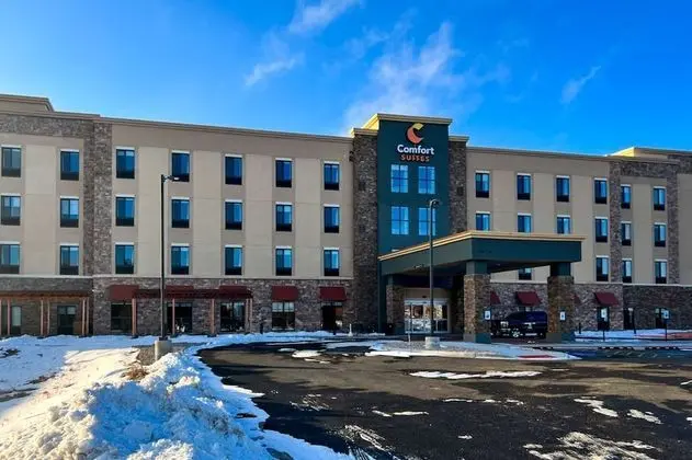 Comfort Suites