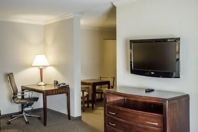 Comfort Suites Cincinnati North