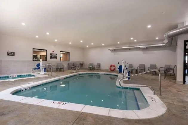 Comfort Suites Colorado Springs East -Medical Center Area - Havuz