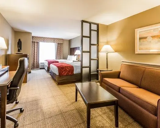 Comfort Suites Commerce