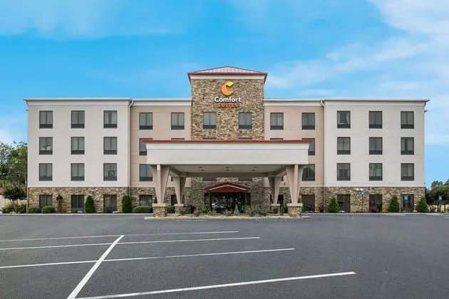 Comfort Suites Commerce - Dış Mekan