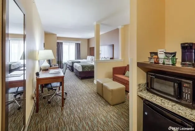 Comfort Suites Cotulla near I-35