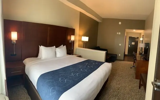 Comfort Suites Daytona Beach - Speedway - Oda