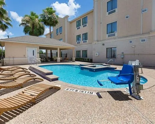 Comfort Suites (Deer Park)