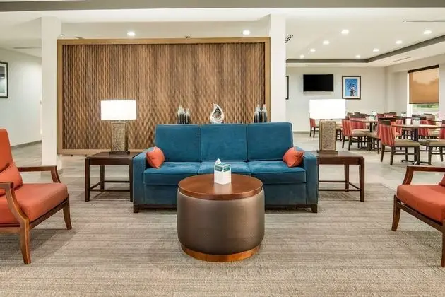 Comfort Suites DeSoto Dallas South - Lobi