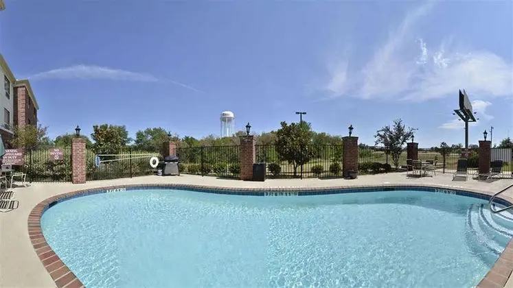 Comfort Suites DFW-Ennis