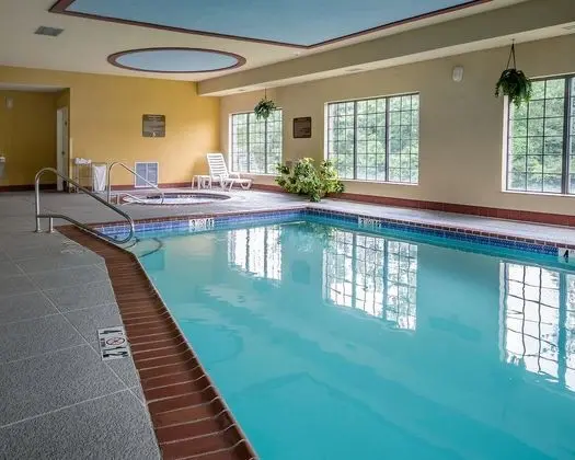 Comfort Suites Elizabethtown Area