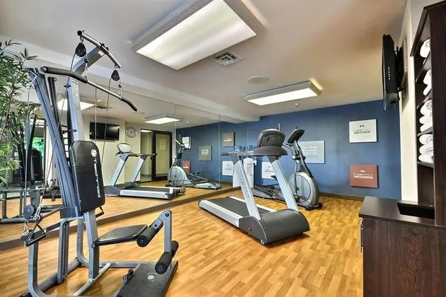 Comfort Suites Fort Wayne