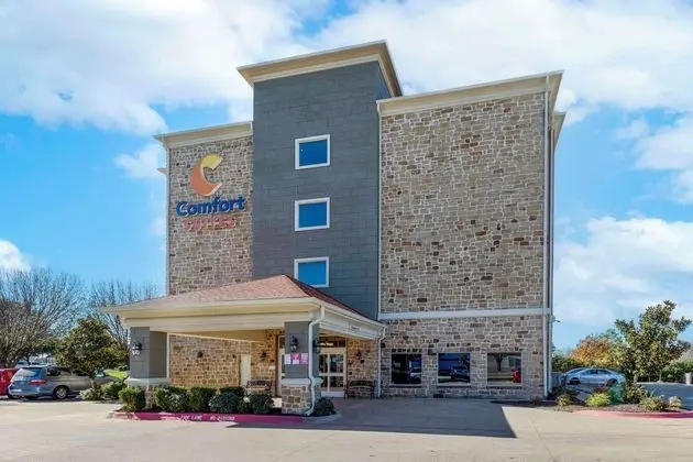 Comfort Suites Fort Worth - Dış Mekan