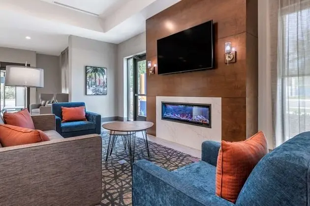 Comfort Suites Gainesville near University - Öne Çıkan Resim