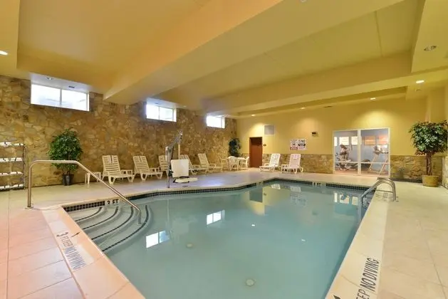 Comfort Suites - Havuz