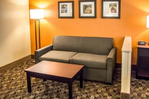 Comfort Suites Hilton Head Island Area