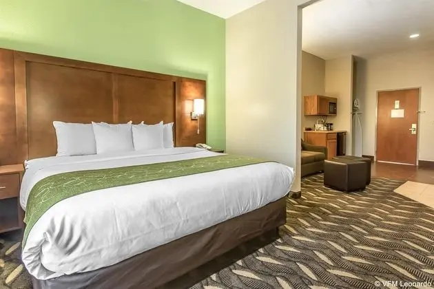 Comfort Suites Historic Route 66