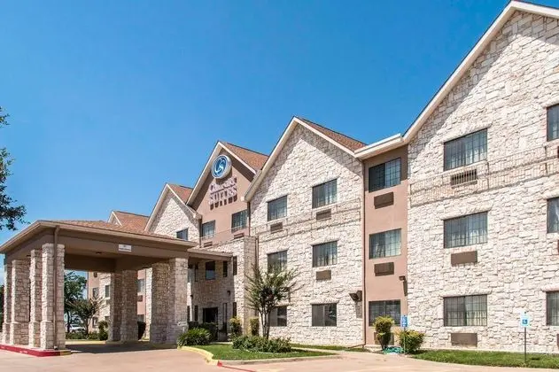 Comfort Suites I-35 North