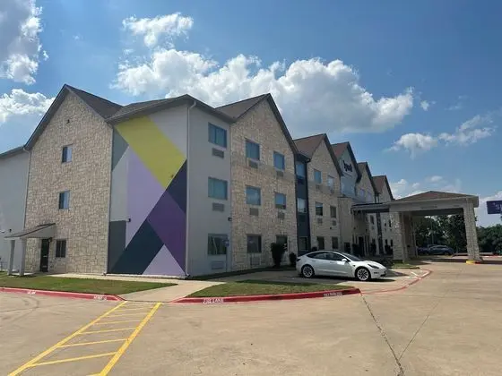 Comfort Suites I-35 North - Dış Mekan