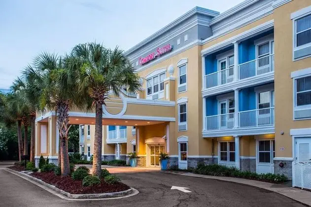 Comfort Suites at Isle of Palms Connector