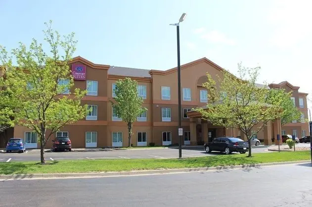 Comfort Suites (Kansas City)