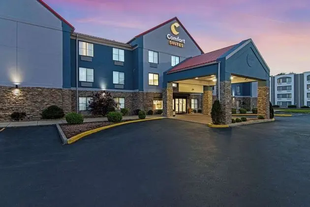 Comfort Suites Lansing - Dış Mekan