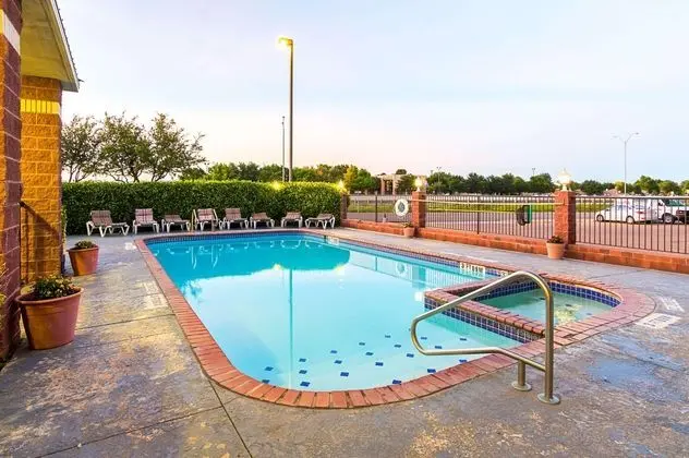Comfort Suites Lubbock Area