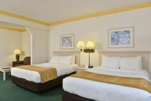 Comfort Suites Maingate East - Oda