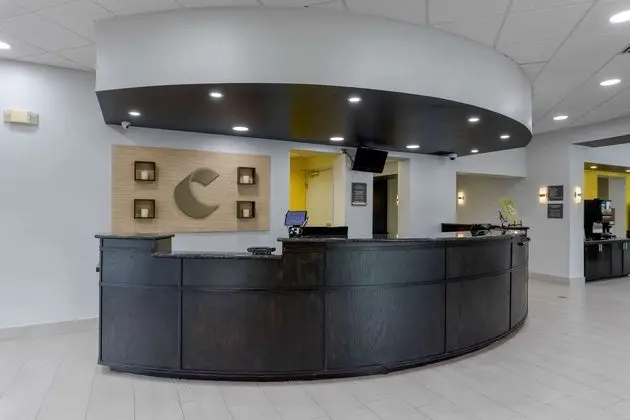 Comfort Suites - Lobi