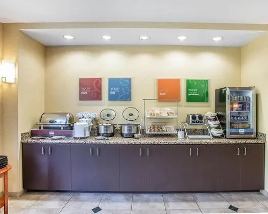Comfort Suites Nashville Manchester