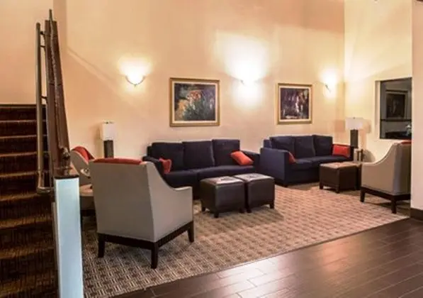 Comfort Suites - Near the Galleria - Lobi