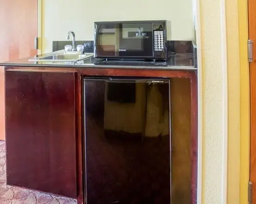 Comfort Suites Near Joint Forces