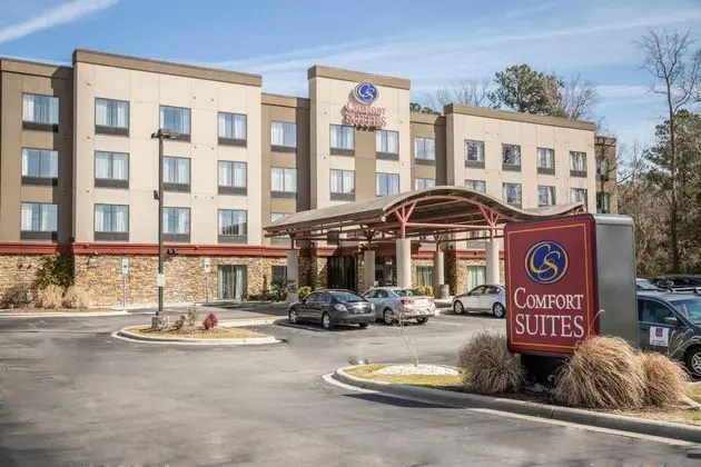 Comfort Suites New Bern near Cherry Point - Dış Mekan