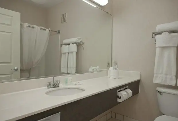 Comfort Suites Peoria Sports Complex