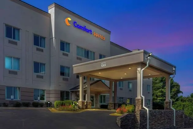 Comfort Suites (Raleigh)