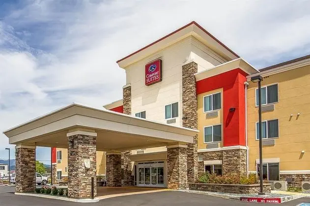 Comfort Suites Redding  Shasta Lake