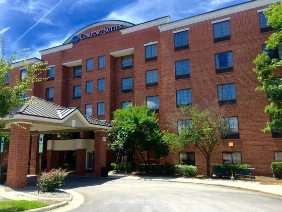 Comfort Suites Regency Park
