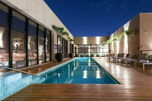 Comfort Suites São José do Rio Preto - Havuz