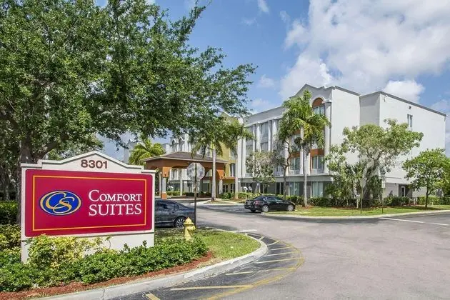 Comfort Suites Sawgrass