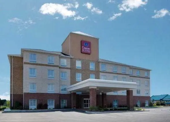 Comfort Suites Southport Suburbs