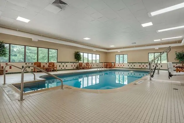 Comfort Suites - Havuz
