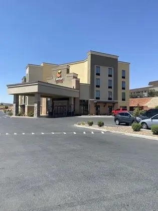 Comfort Suites St George - University Area - Dış Mekan
