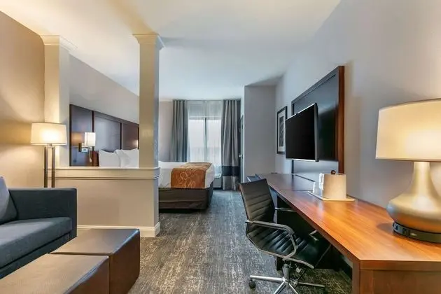Comfort Suites - Oda