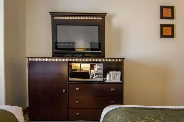 Comfort Suites West Dallas - Cockrell Hill