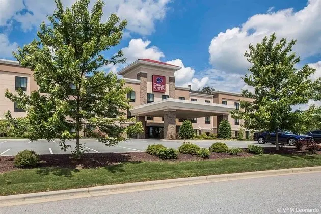 Comfort Suites Whitsett - Greensboro East
