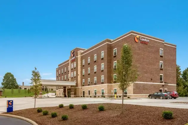 Comfort Suites Wooster Area