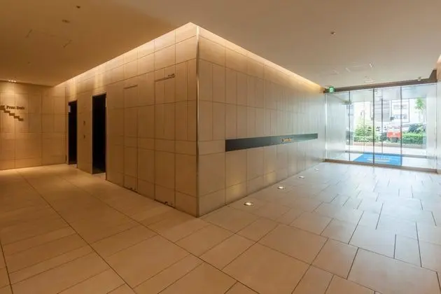 Comfort Hotel Tokyo Higashi Nihombashi - Lobi