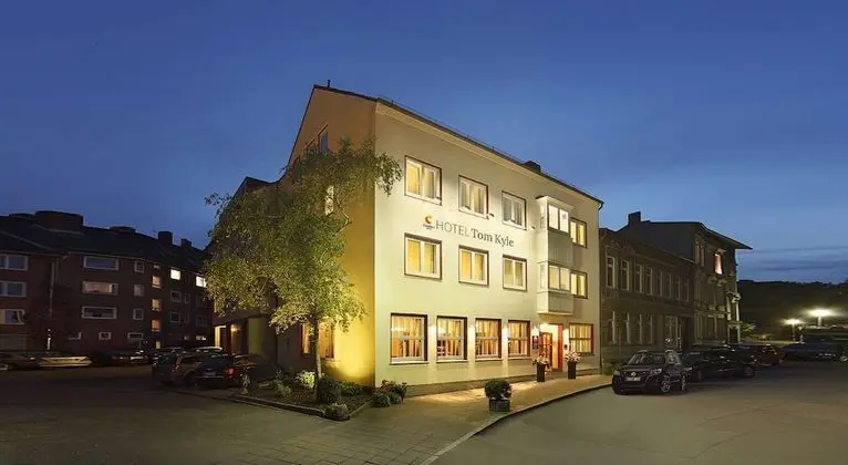 Comfort Hotel Tom Kyle - 1