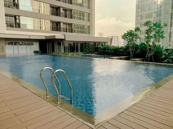 Comfort And Warm Studio At Ciputra World 2 Apartment