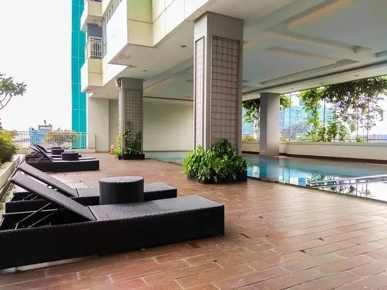 Comfortable 2BR Apartment at H Residence - Havuz