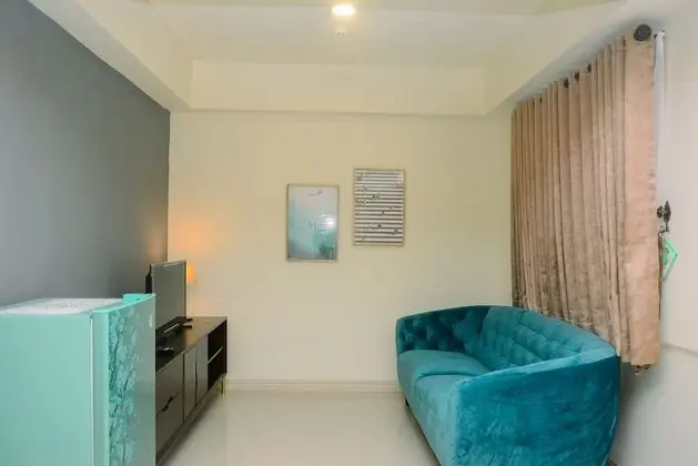 Comfortable 2BR at Meikarta Apartment - Oda Düzeni