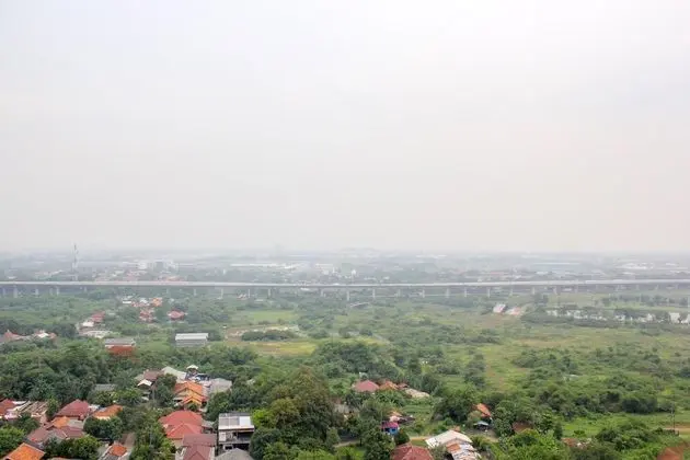 Comfortable 2Br With Study Room At Meikarta Apartment