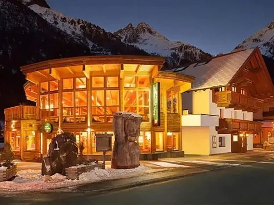 Comfortable Apartment in Langenfeld Near Ski Area - Dış Mekan