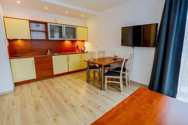 Comfortable Apartment in Miedzyzdroje Near Beach - Yerinde Yemek